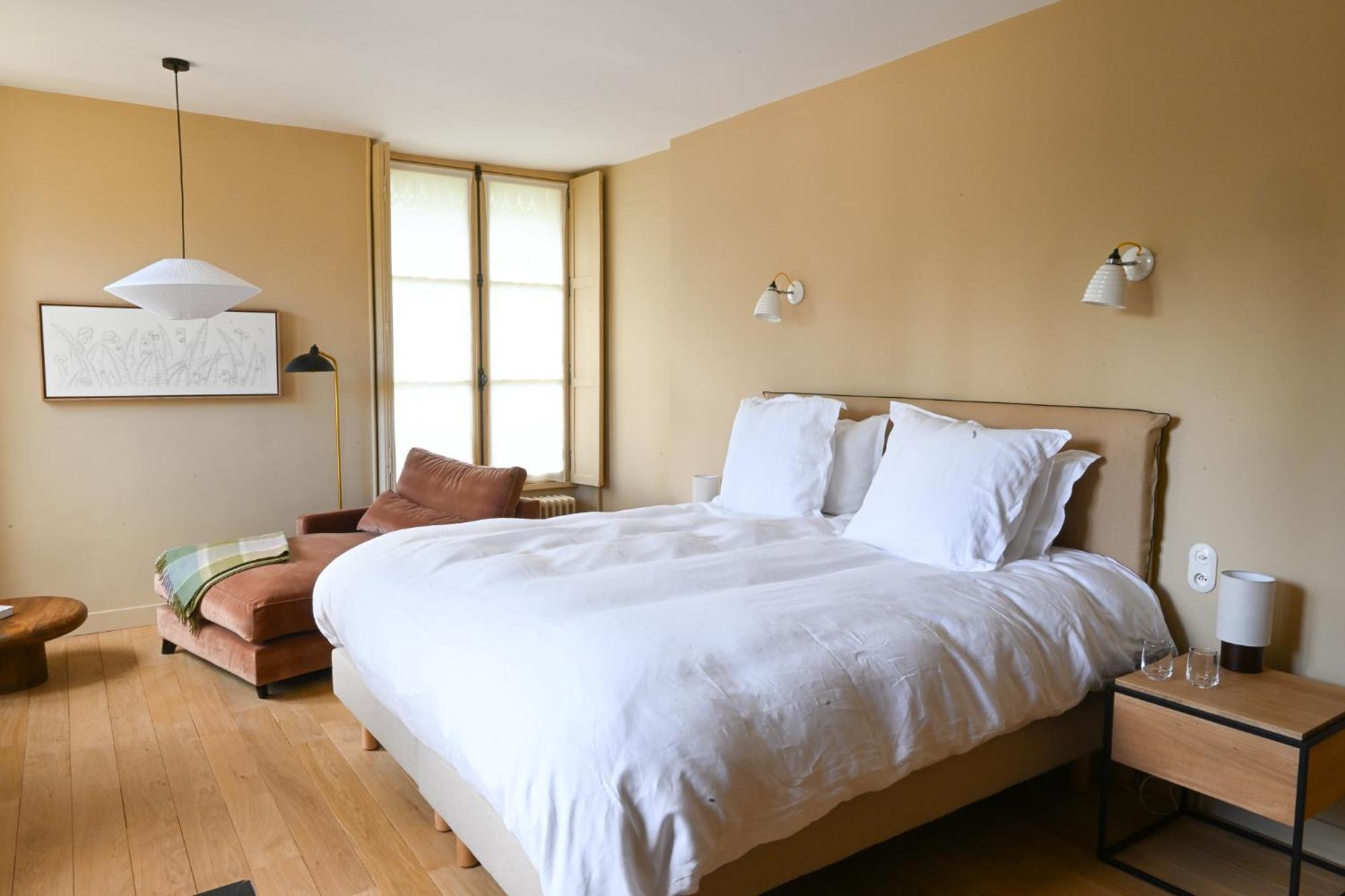 Hotel Les Pres Saint-Hilaire-le-Chatel Zewnętrze zdjęcie