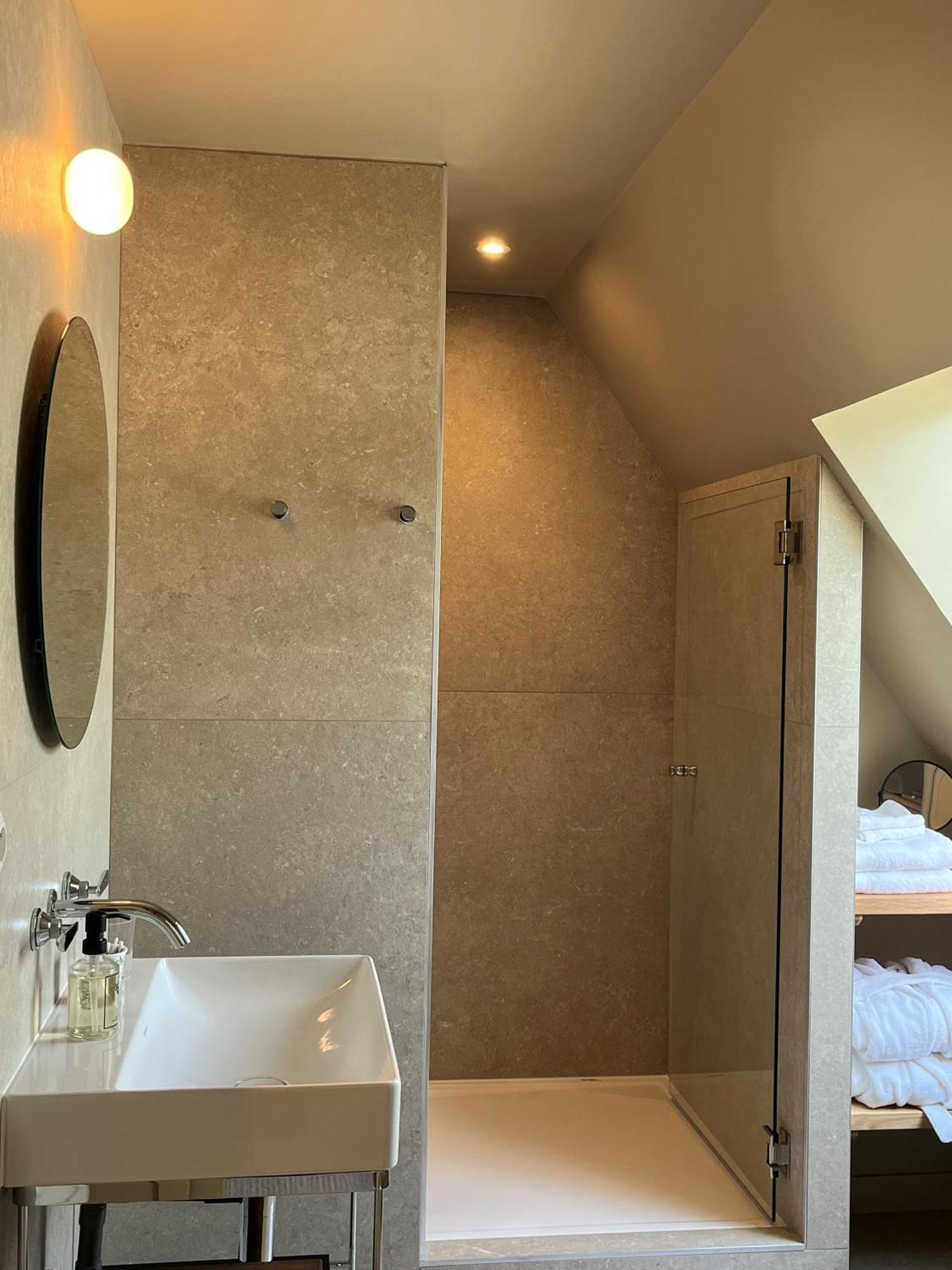 Hotel Les Pres Saint-Hilaire-le-Chatel Zewnętrze zdjęcie