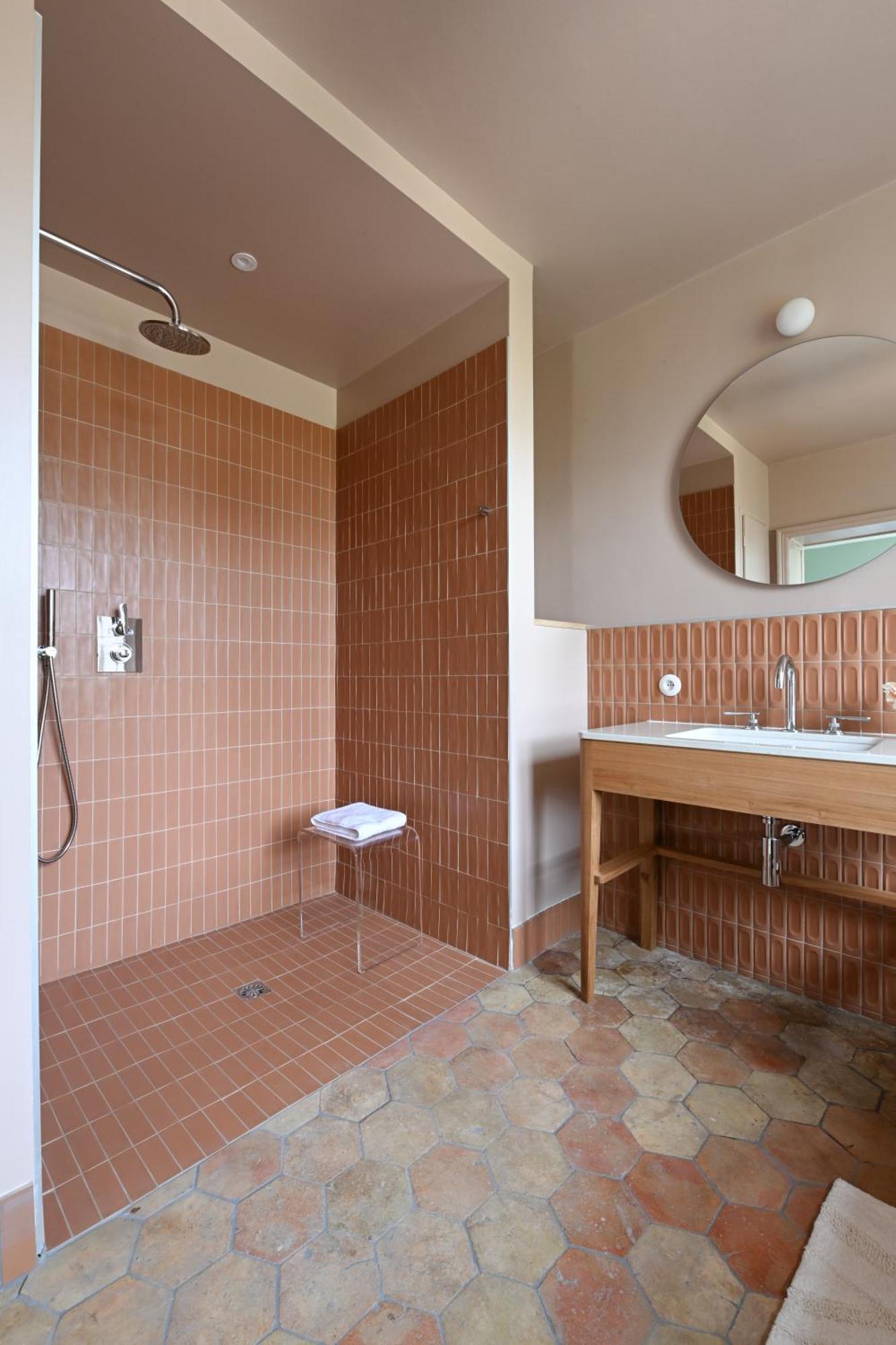 Hotel Les Pres Saint-Hilaire-le-Chatel Zewnętrze zdjęcie