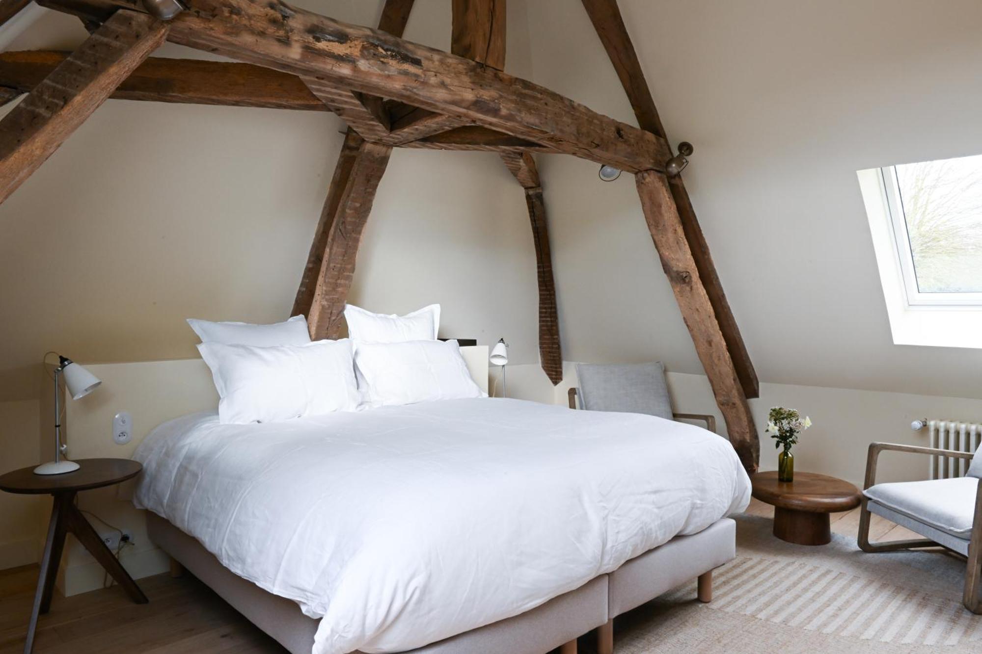 Hotel Les Pres Saint-Hilaire-le-Chatel Zewnętrze zdjęcie